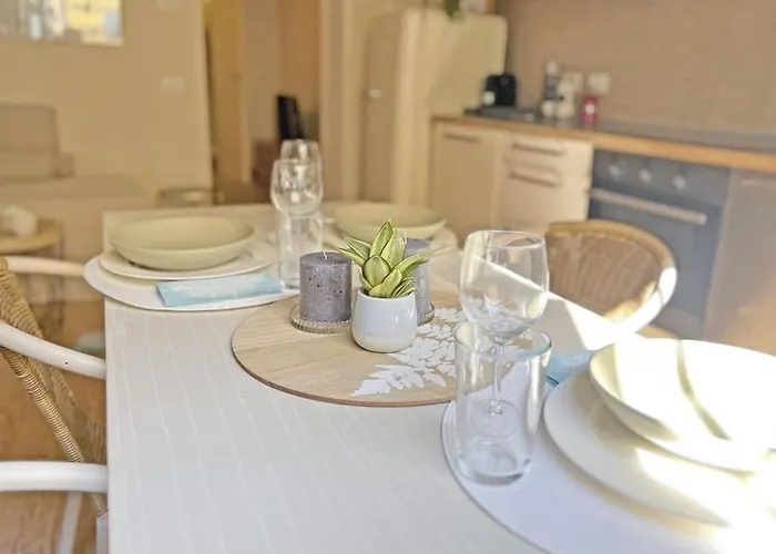 9, Centro Apartment Parma