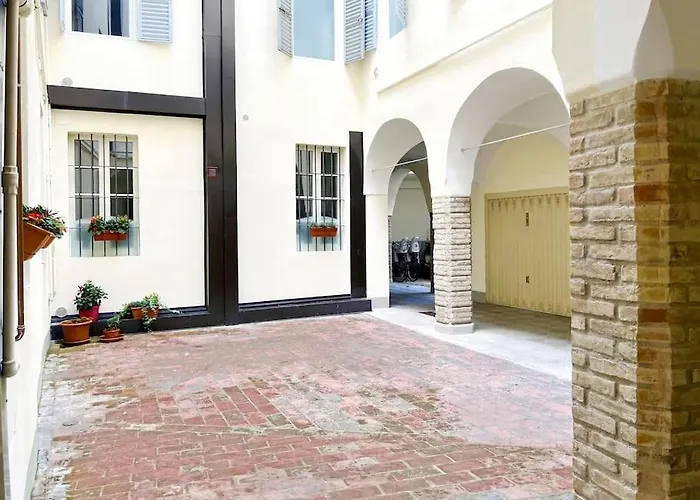 Apartamento 9, Centro